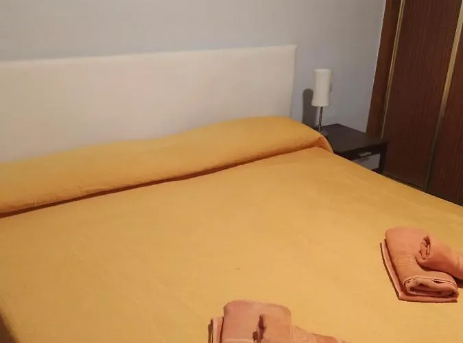 Hostal Frias De Albarracin Hotel 2*